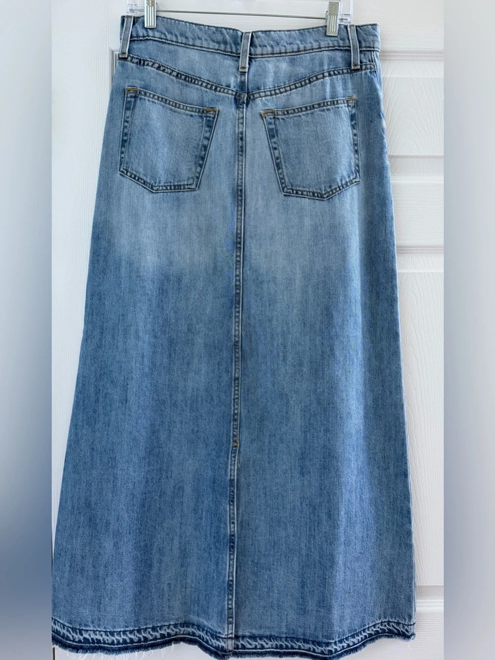 Lucky Brand Distressed Denim Flowy Maxi Skirt Frayed Hem - Size 4 / 27 EUC